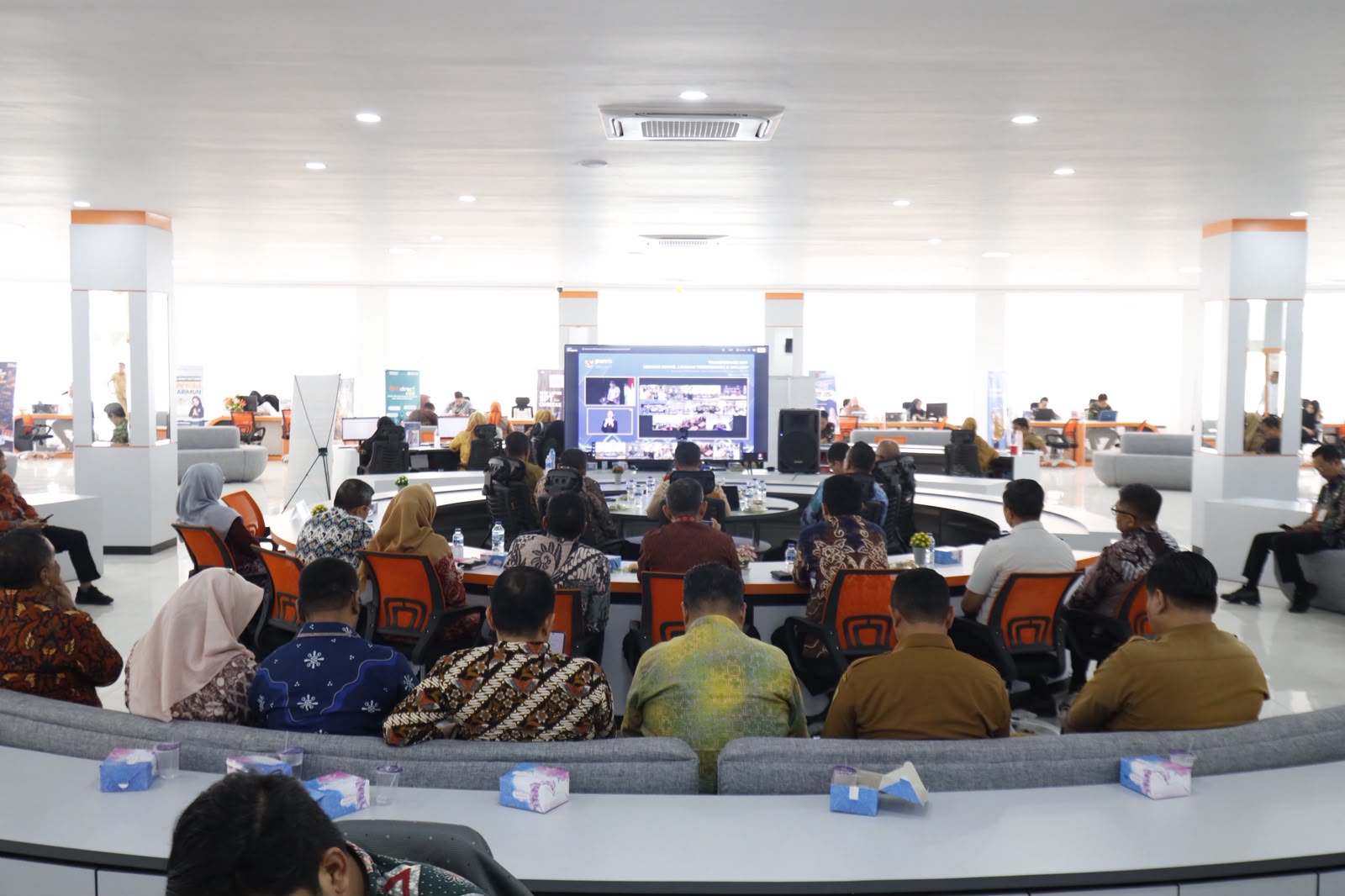 Menpan-RB Resmikan MPP Kabupaten Karimun, Bupati Tekankan Layanan Cepat dan Bahagia.
