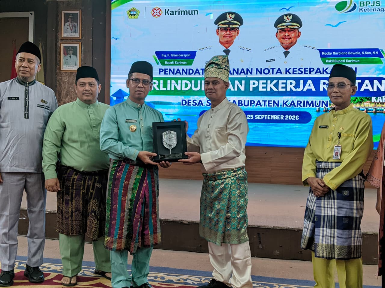 Wujudkan Pemerataan Ekonomi, Pemkab Karimun Lindungi 4.200 Pekerja Rentan Desa Lewat BPJS Ketenagakerjaan